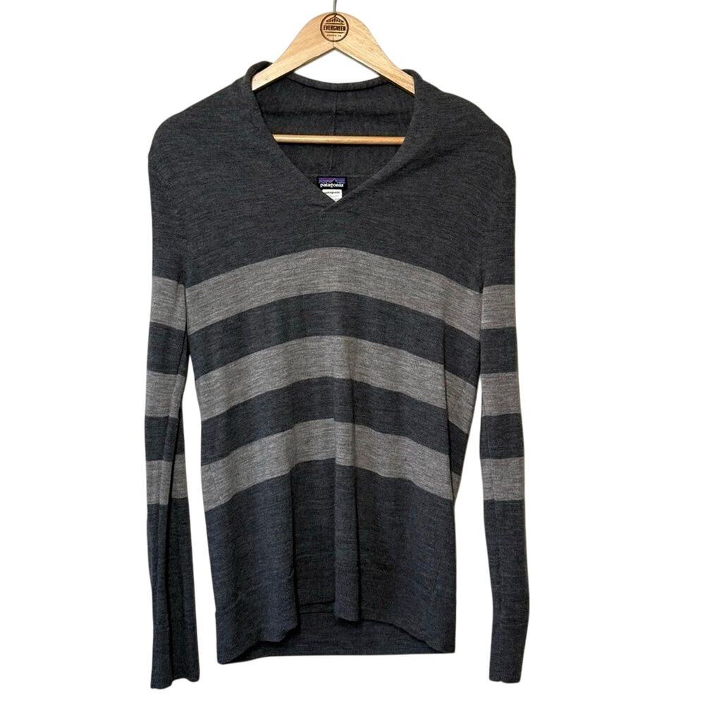 Patagonia Sweater 100% Merino Wool Lightweight Bold Stripe Hike Women's Large